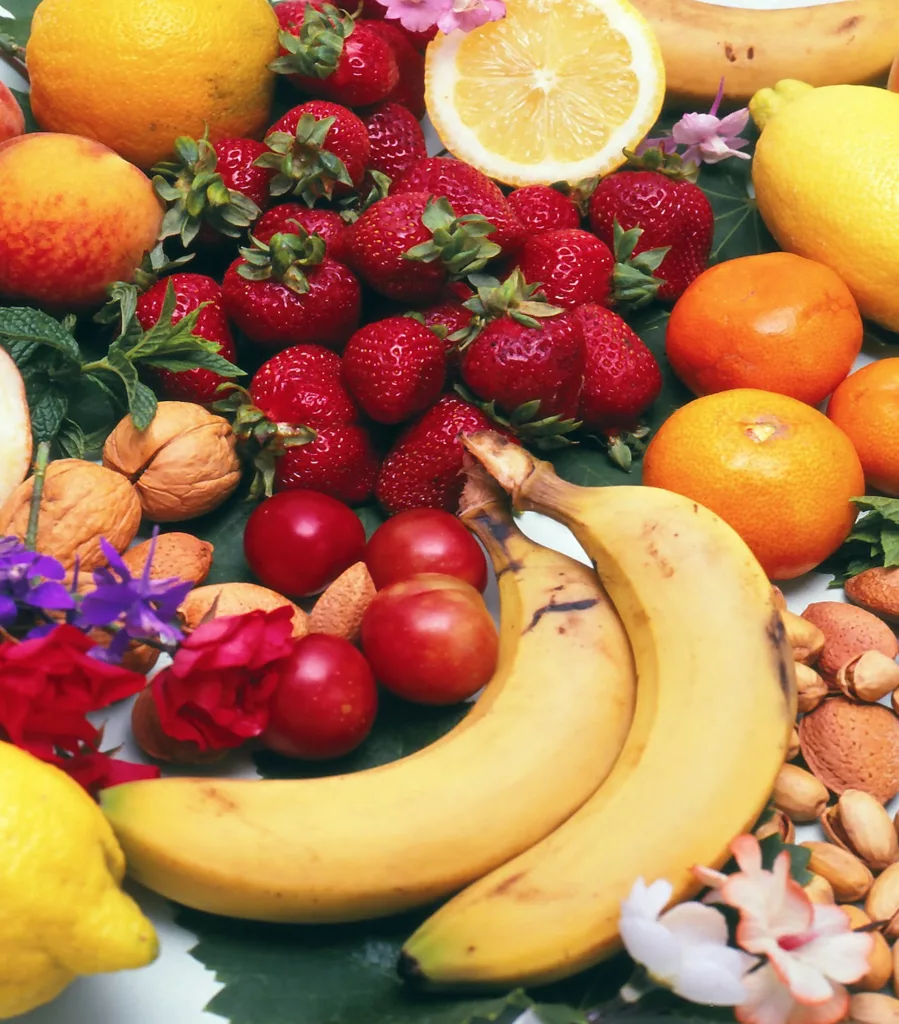 color natural fresh colorful yellow juicy healthy natural foods fruit vegetable food produce local food diet food superfood vegetarian food whole food 1430907 Naturo Jo